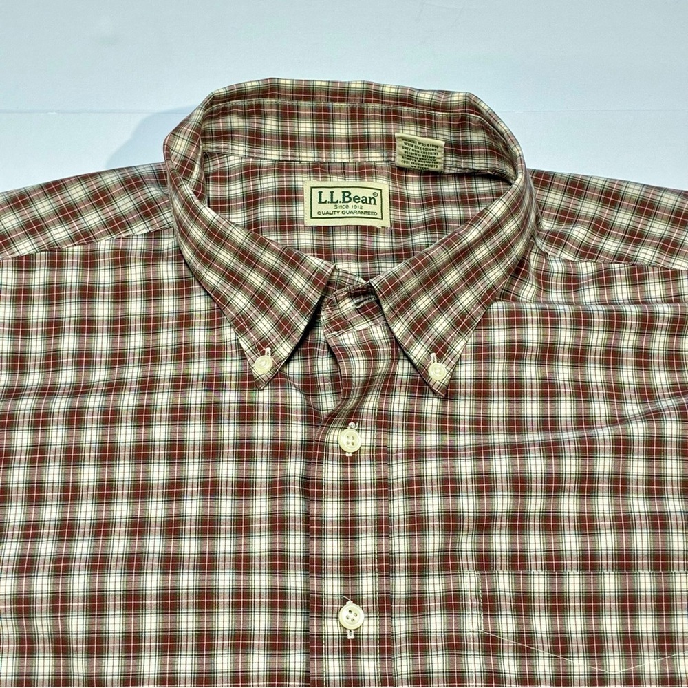 L.L. Bean Red Plaid Button-Down Shirt Men's Size XL Casual Cabin core